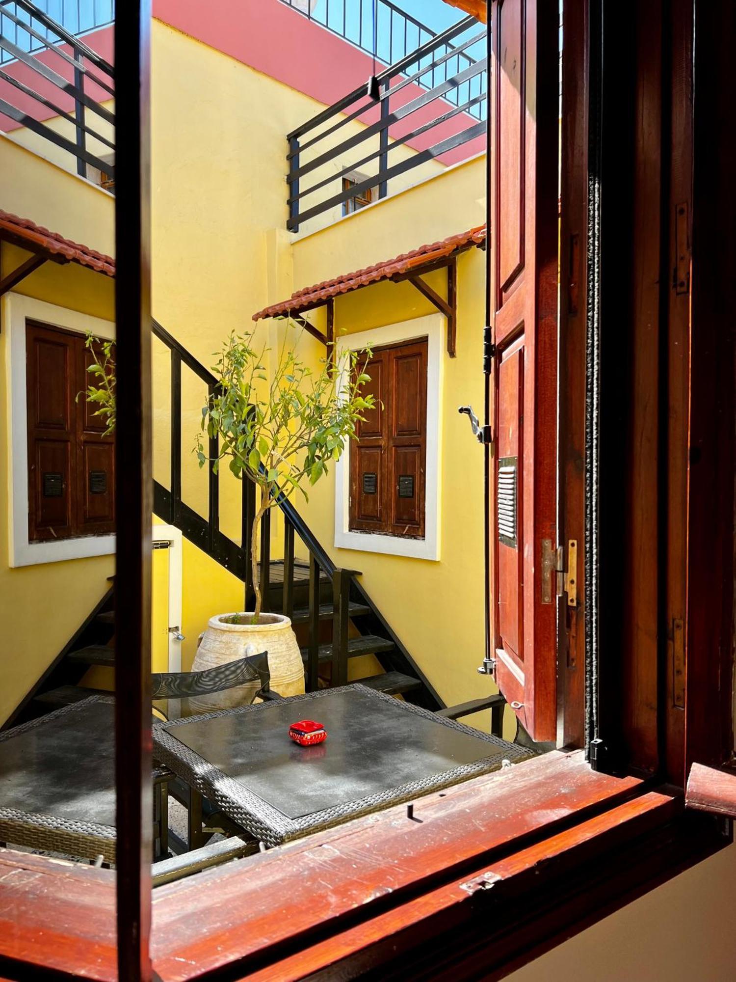 The Knight And The Pomegranate - Luxury Medieval Villa Rhodes City Exteriér fotografie